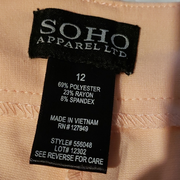 Pants - Picture 4 of 6